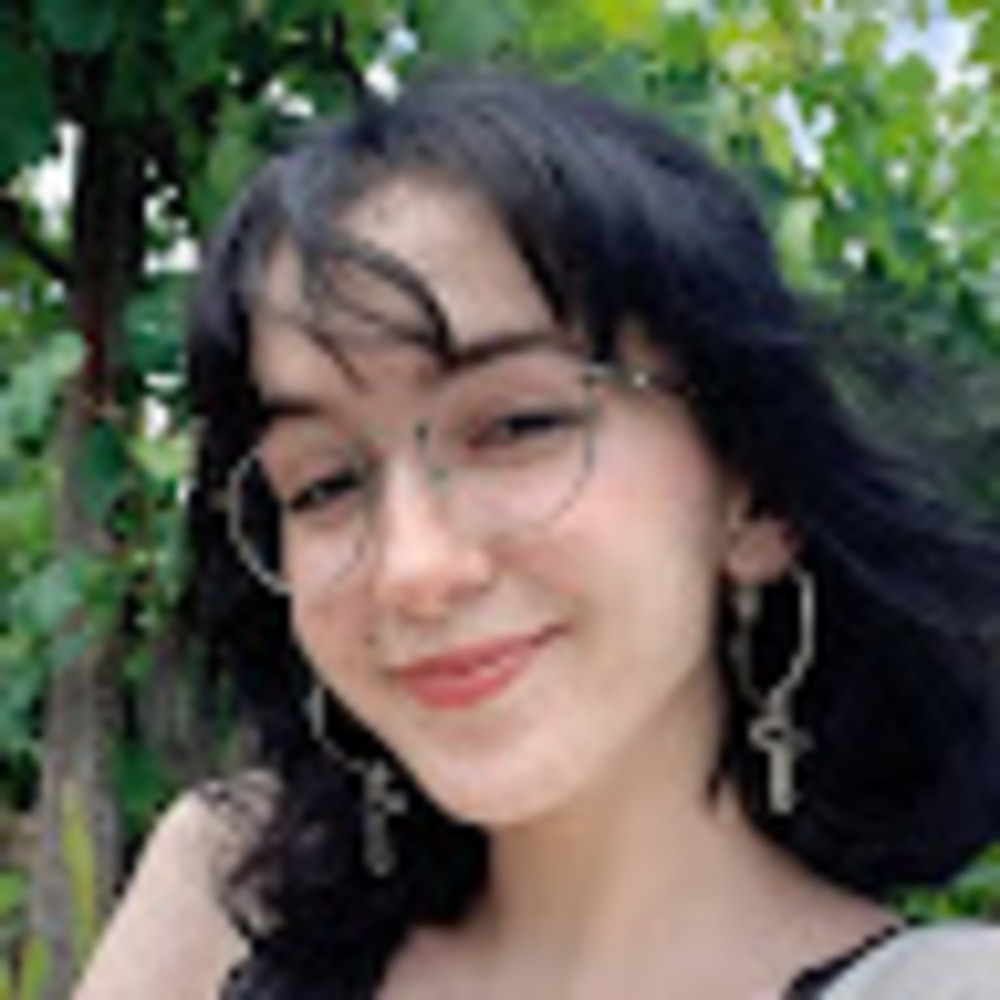 Meet your Posher, Micaela